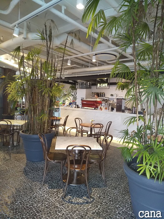 D-CAFE(9).jpg